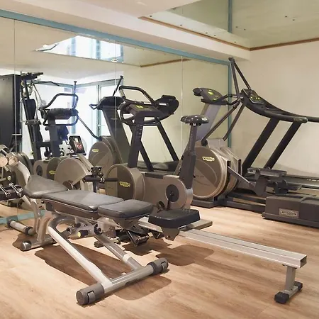 Готель Alpen &